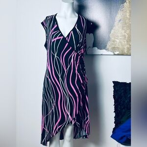 Black & Pink Wave-Print V-Neck Women's Dress